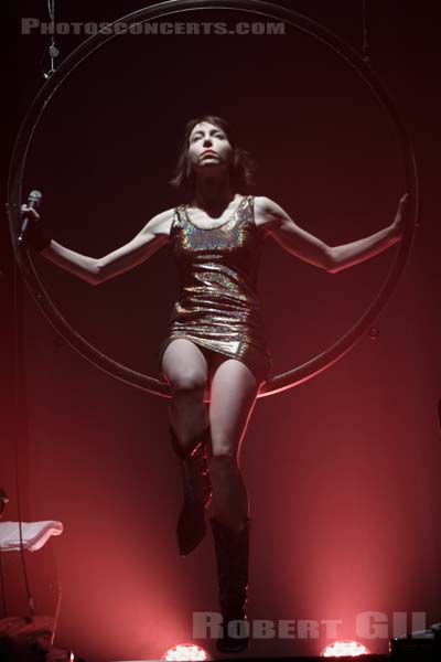 JEANNE CHERHAL - 2010-03-09 - PARIS - Le Bataclan - 